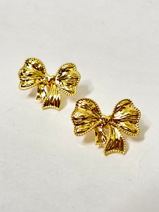Glossy Gold Bow Earrings – Anti-Tarnish