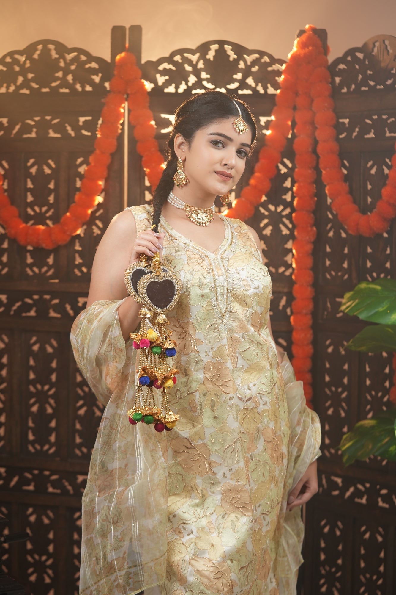 Multi Heart Shape Mirror Pranda