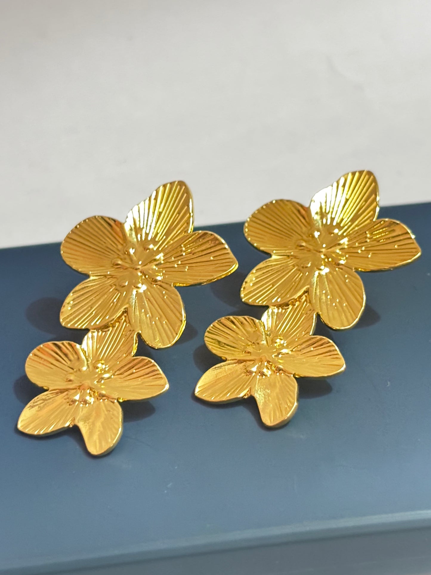 Noora Orchid Drop Earrings