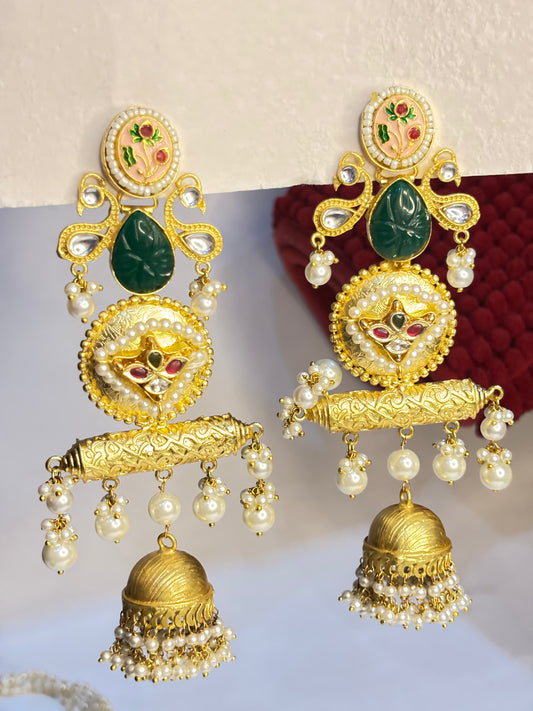 Noora Zoya long jhumka