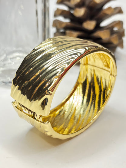 Noora Zaria 18K Gold-Plated Anti-Tarnish Textured Bracelet